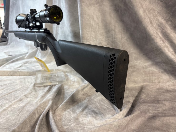 #2757-•-mossberg-model-817-17-hmr-bolt-action-rifle,-sn:-hv14737744-image-6