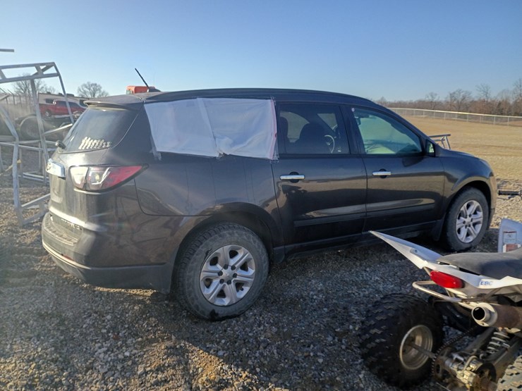 2013-chevrolet-traverse-image-8