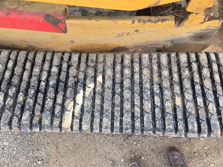 caterpillar-287c-image-61