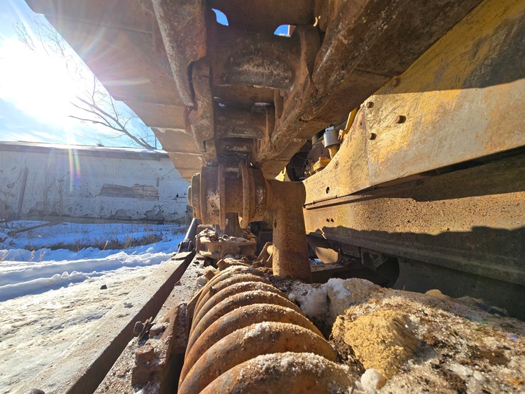 caterpillar-d6b-image-54