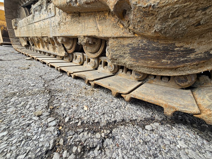 2004-deere-655c-image-79