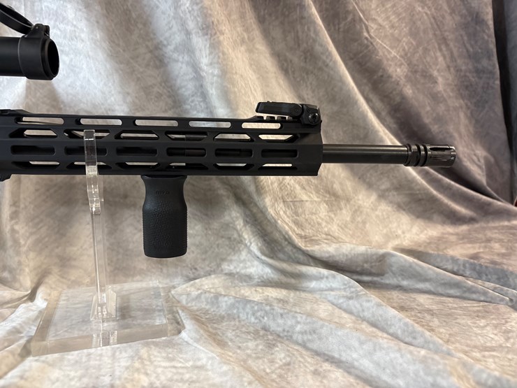 #2759-•-diamondback-db15-556-nato-semi-auto-rifle-,-sn:-db2645013-image-10