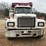 2001-mack-rd688s-image-26