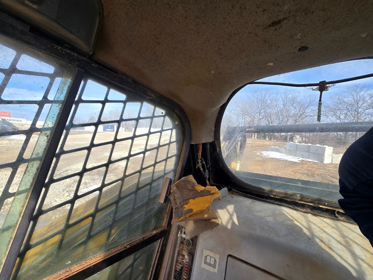 caterpillar-287c-image-47