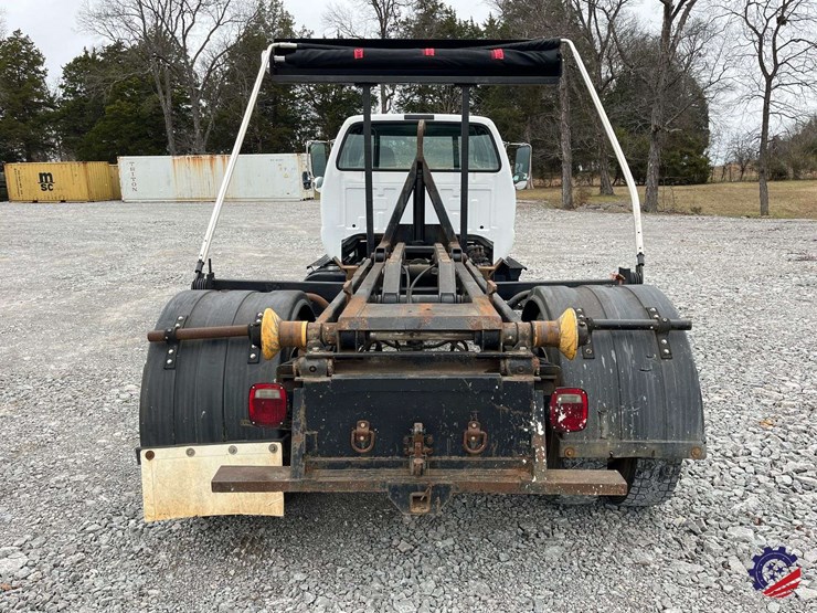 2004-ford-f650-image-31