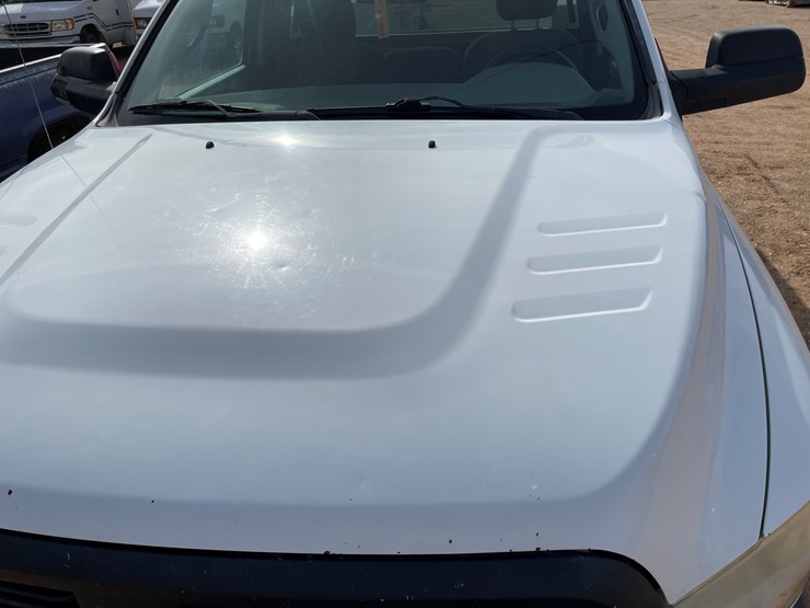 2012-dodge-2500-image-46