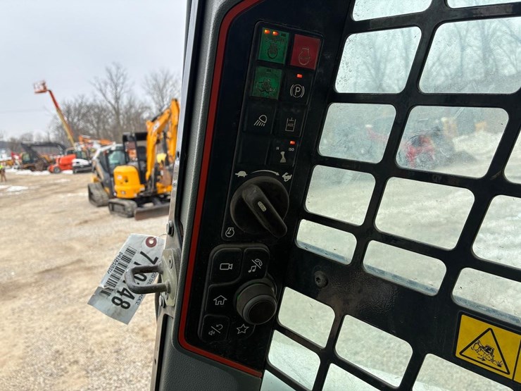 2022-bobcat-t66-image-22