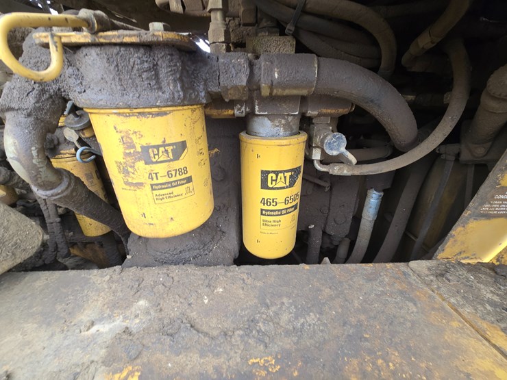 2002-caterpillar-963c-image-55