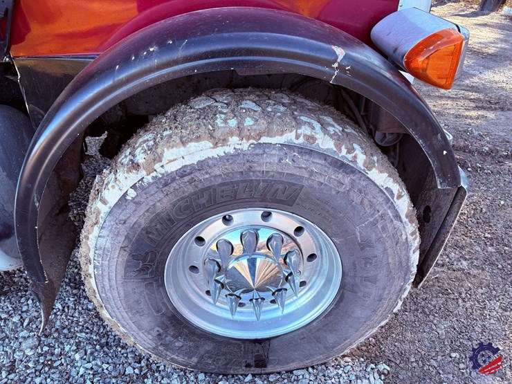 1999-peterbilt-357-image-20