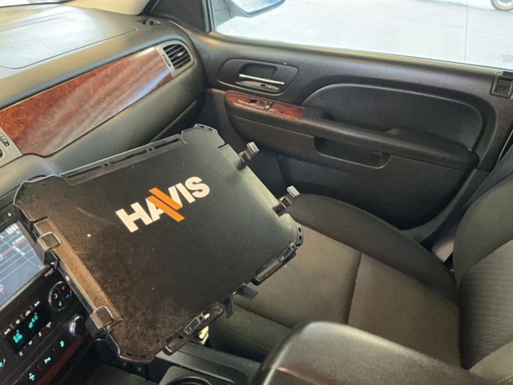 2013-chevrolet-tahoe-image-20