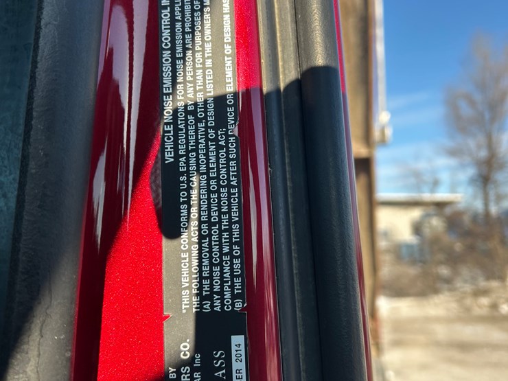 2015-peterbilt-567-image-135