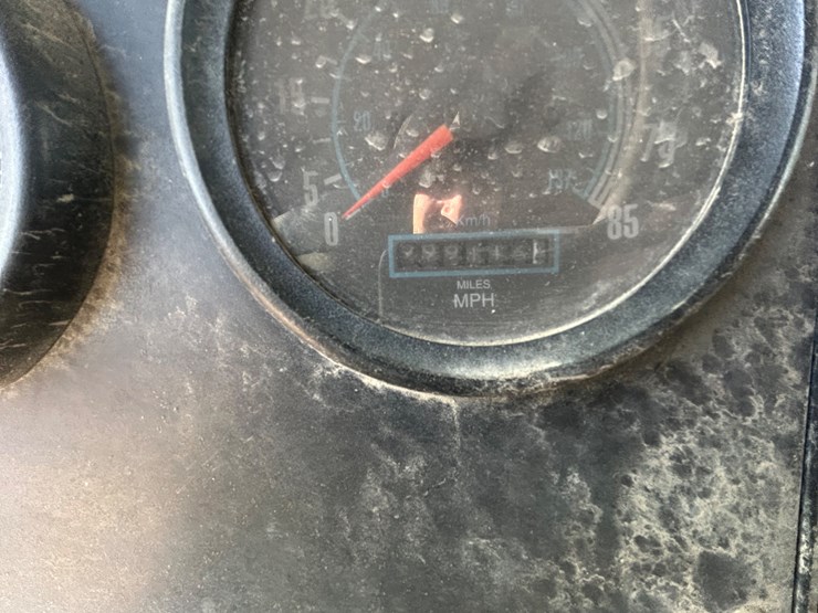 1994-international-9400-image-104