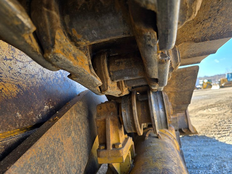 1999-caterpillar-d6r-xl-image-67