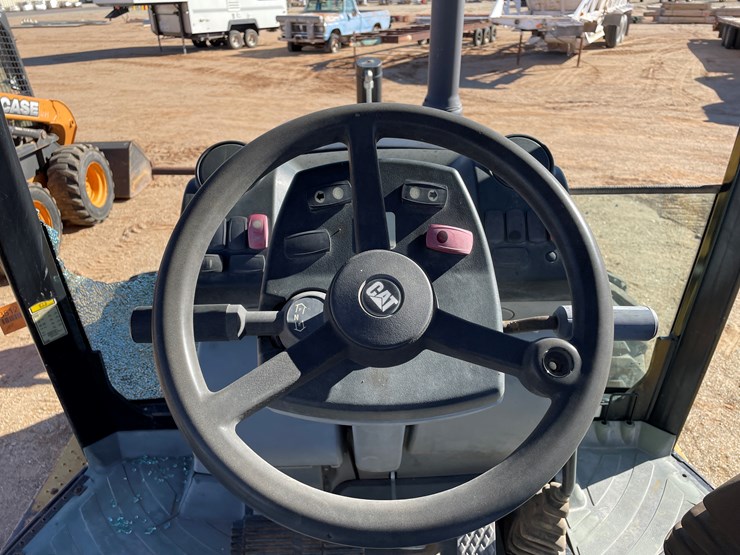 2012-caterpillar-420e-image-18