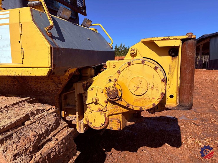 2003-komatsu-d65ex-15-image-25