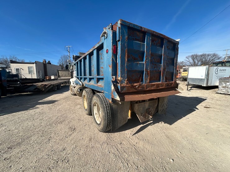 1994-international-9400-image-28