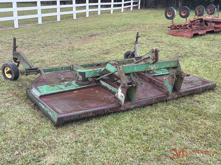 john-deere-10-image-1