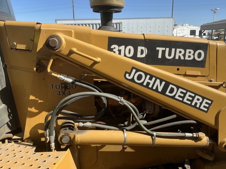 john-deere-310d-image-16