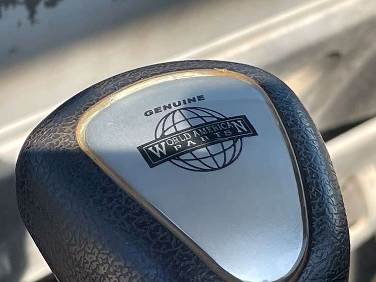 1996-freightliner-fl80-image-88