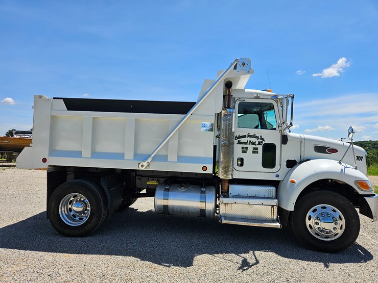 2012-peterbilt-382-image-20