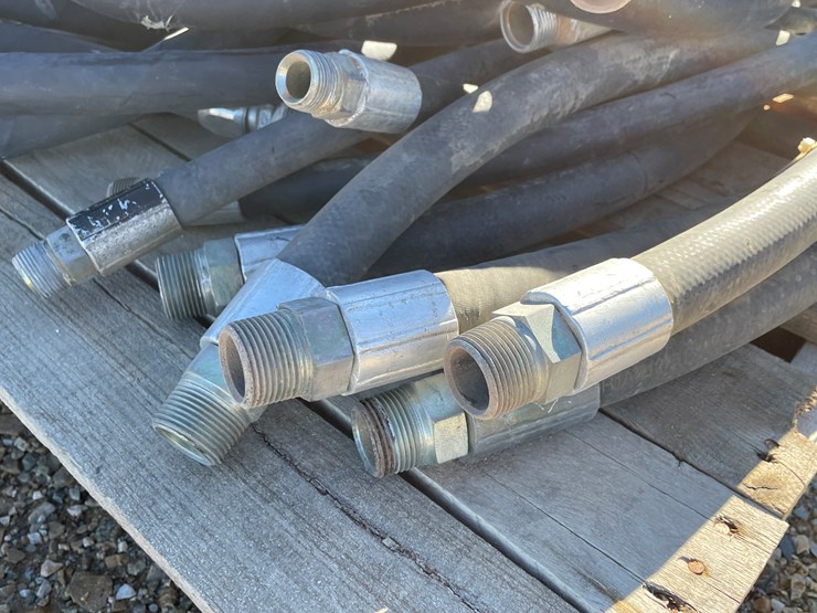 #3122-•-hydraulic-hoses-image-4