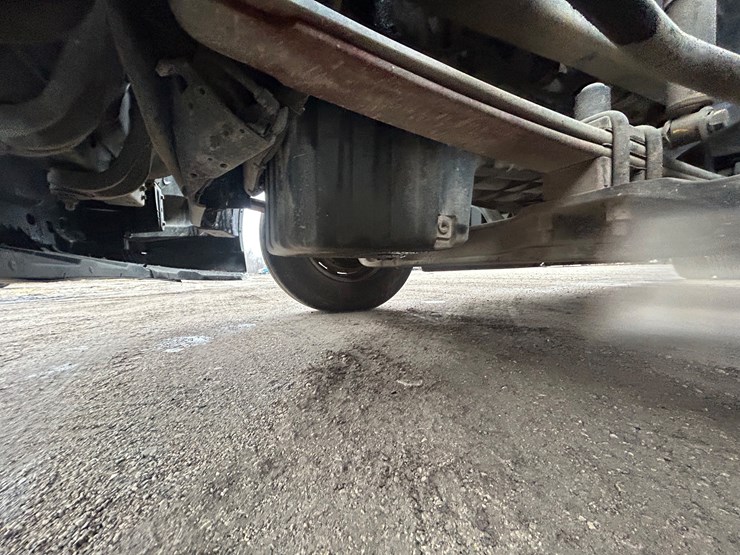 2015-freightliner-cascadia-125-image-52