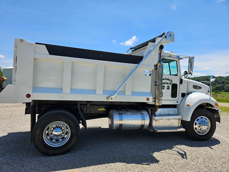 2012-peterbilt-382-image-18