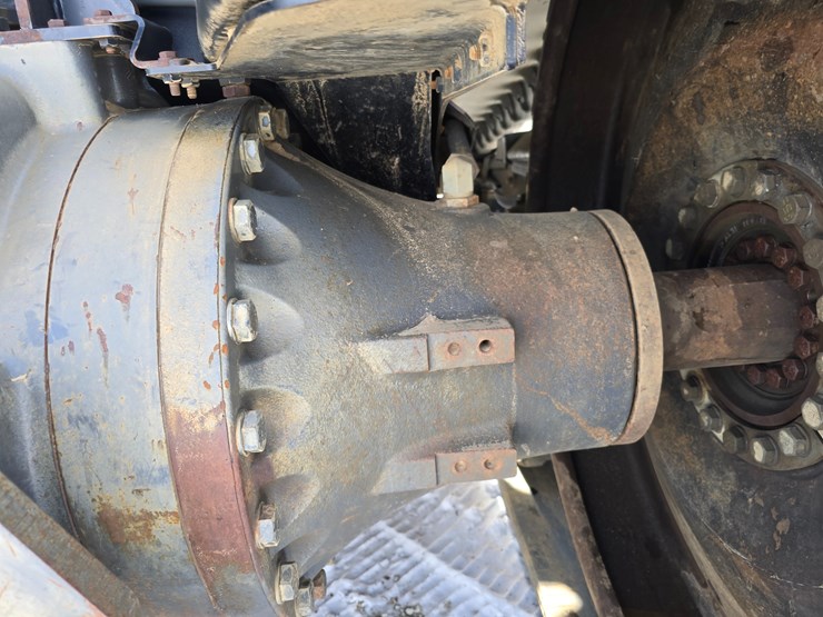 2003-challenger-mt855-image-42