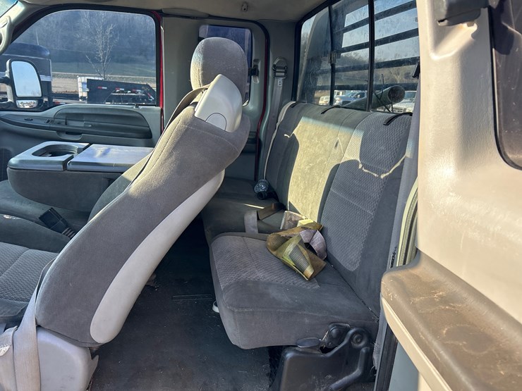 2002-ford-f350-image-12