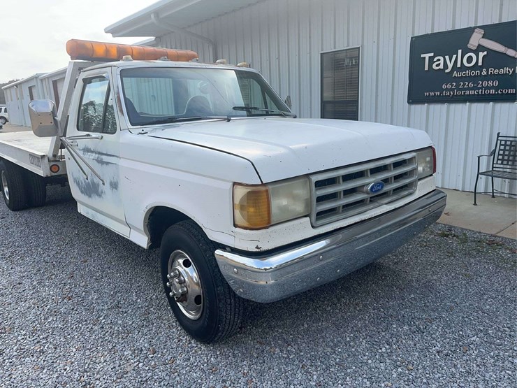 1989-ford-f350-image-3