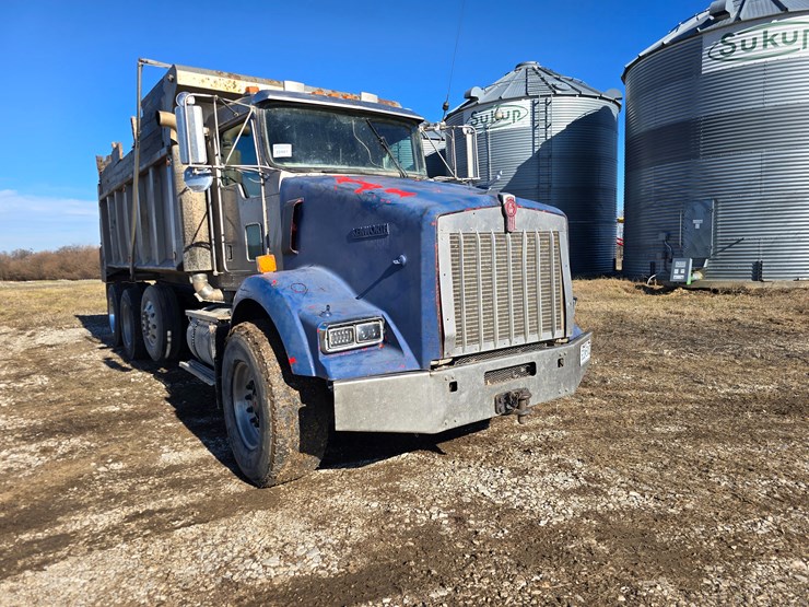 1999-kenworth-t800-image-24