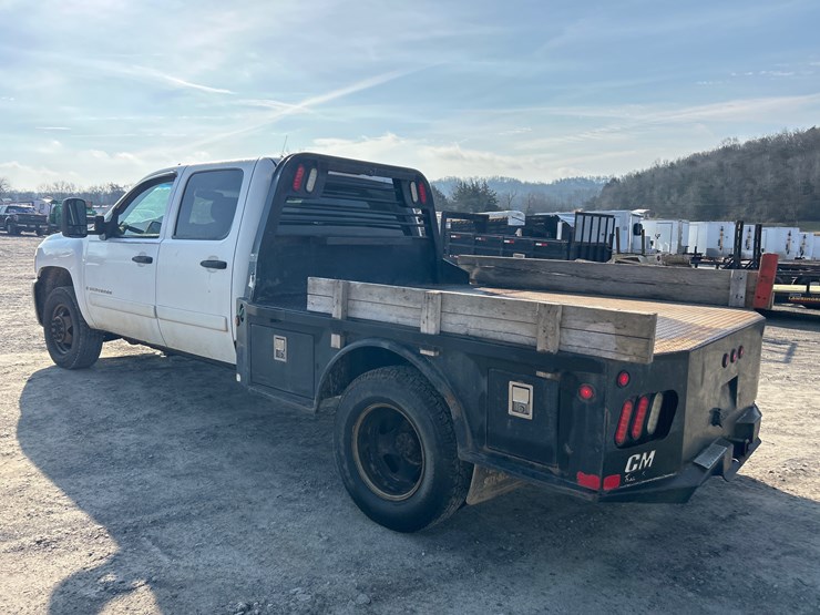 2008-chevrolet-3500-image-6