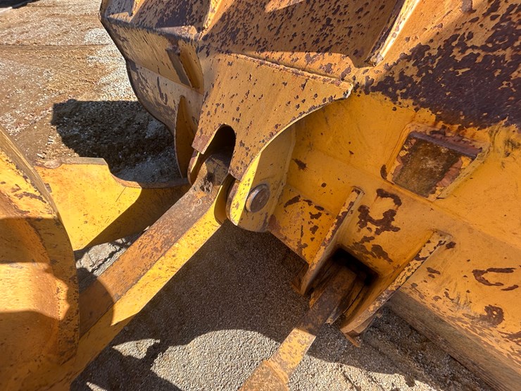 2004-deere-755c-image-41