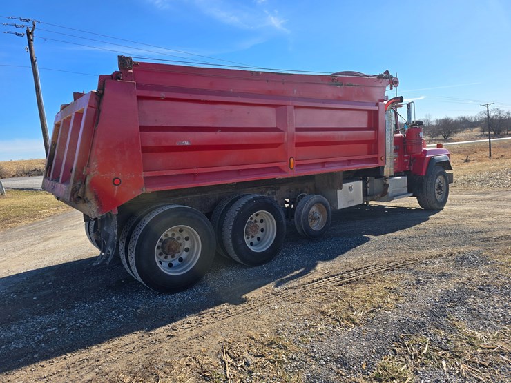 1998-mack-rd688s-image-14