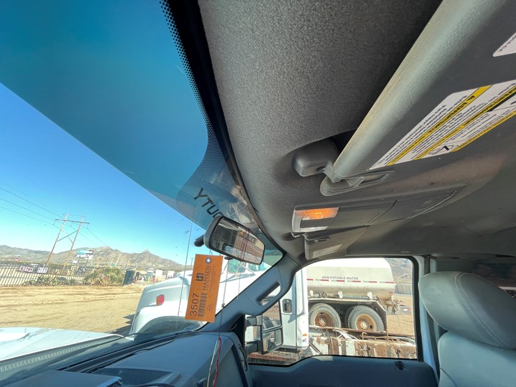 2013-ford-f450-image-65