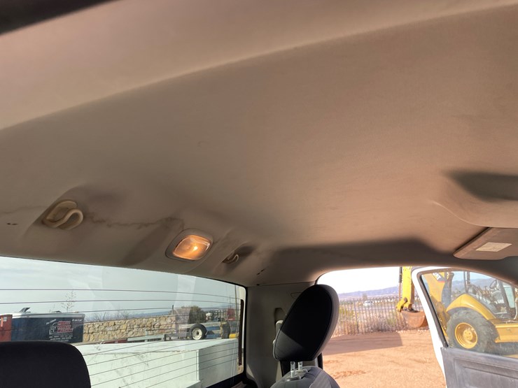 2012-dodge-2500-image-15