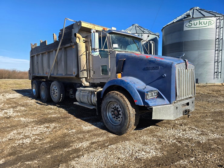 1999-kenworth-t800-image-22