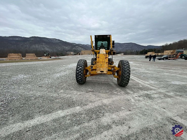 2003-volvo-g710b-image-151