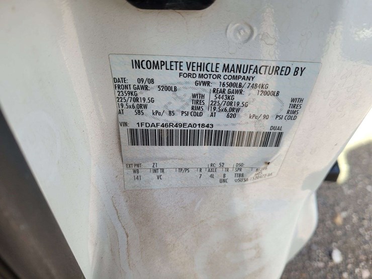 2009-ford-f450-image-15