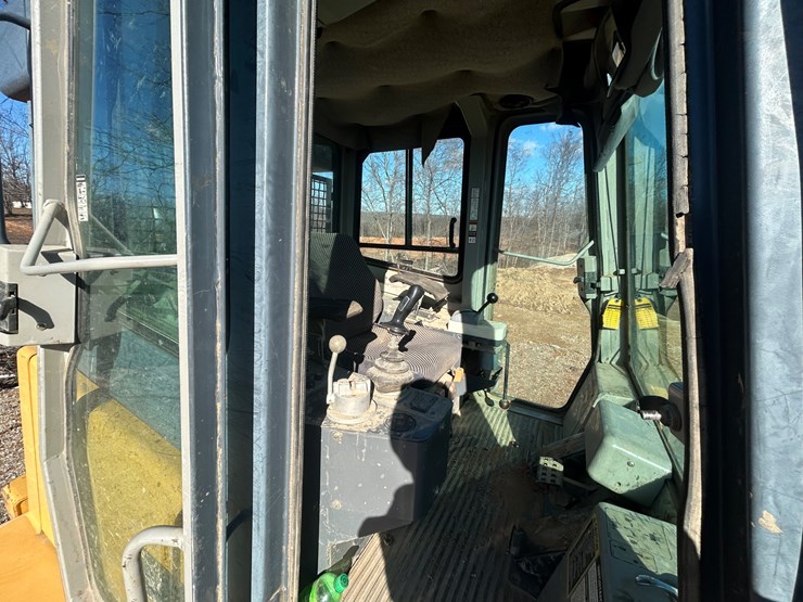 2004-deere-755c-image-68