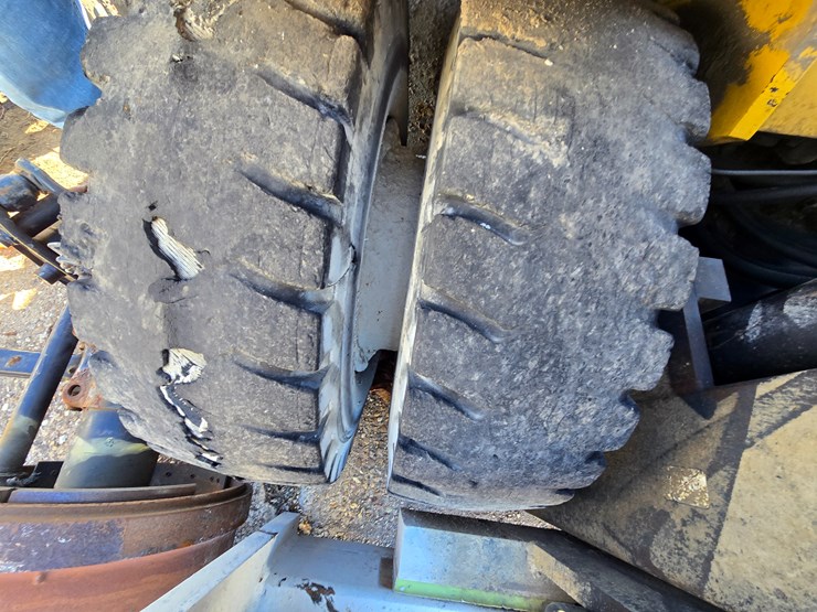 komatsu-fd45t-8-image-62