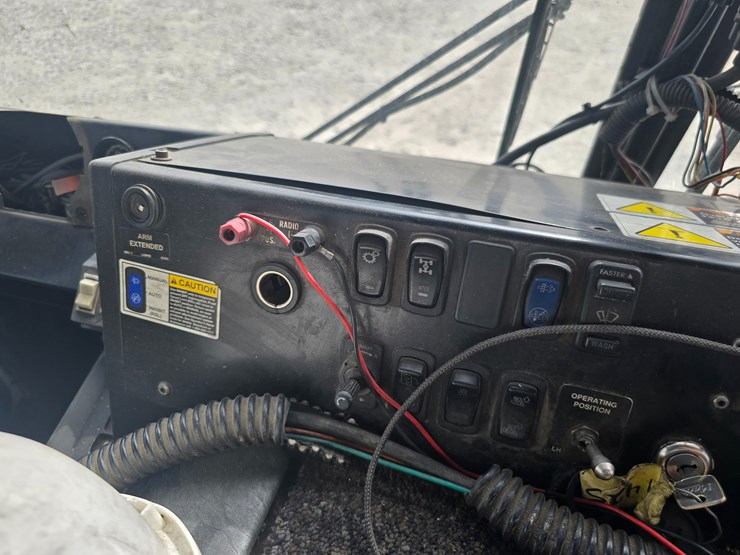 2008-mack-leu613-image-51