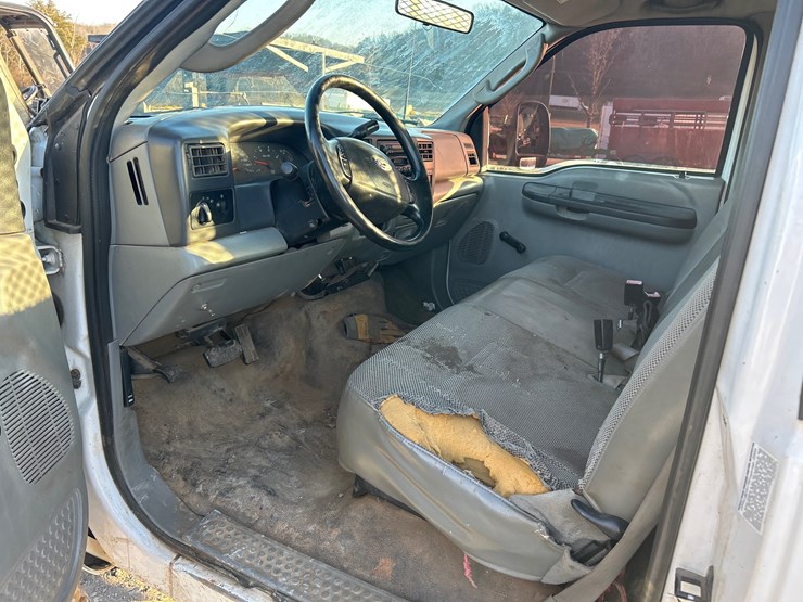 2003-ford-f350-image-8