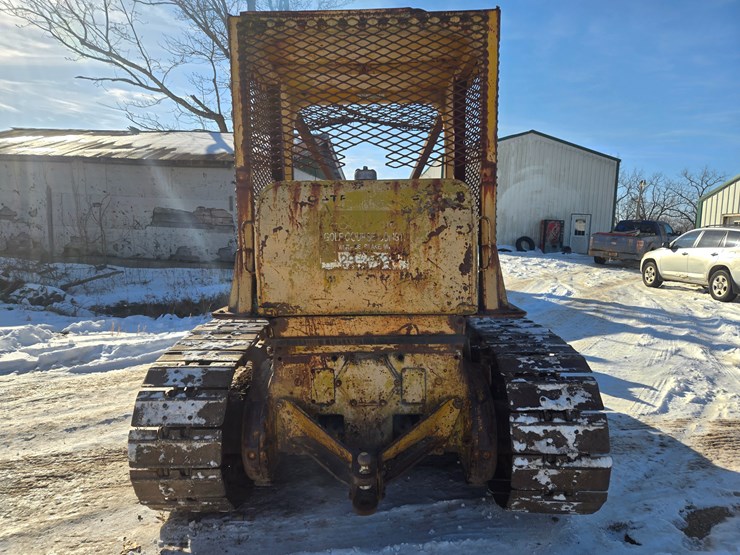 caterpillar-d6b-image-9