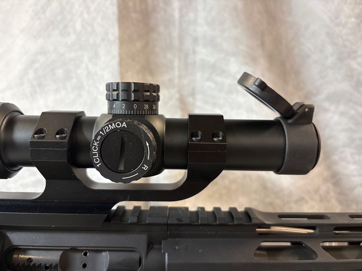 #2759-•-diamondback-db15-556-nato-semi-auto-rifle-,-sn:-db2645013-image-25