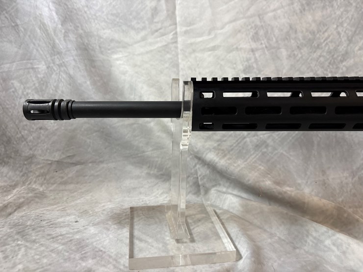 #2756-•-smith-&-wesson-m&p-15-22-22-lr-semi-auto-rifle,-sn:-lah5185-image-3