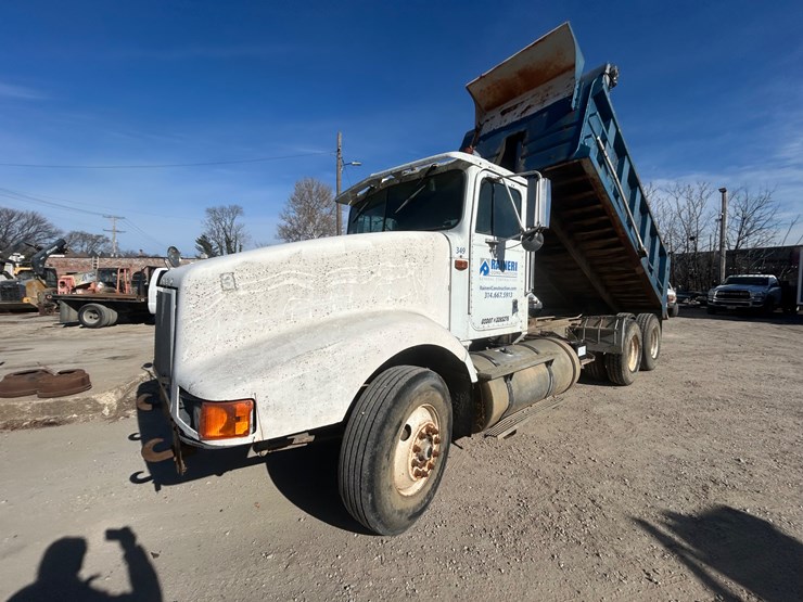 1994-international-9400-image-57