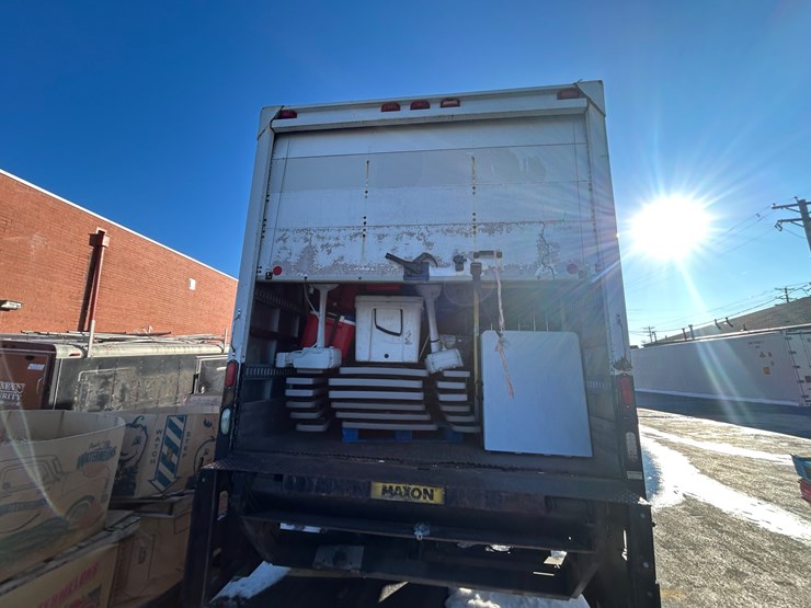 2013-international-durastar-4300-image-8