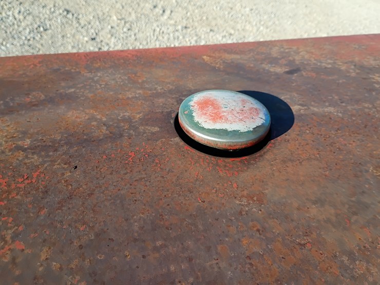 1983-massey-ferguson-240-image-26