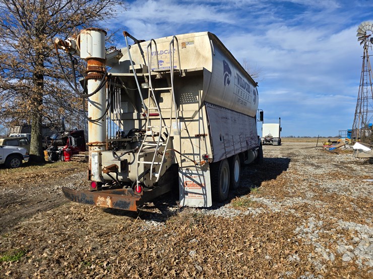 kenworth-t800-image-13